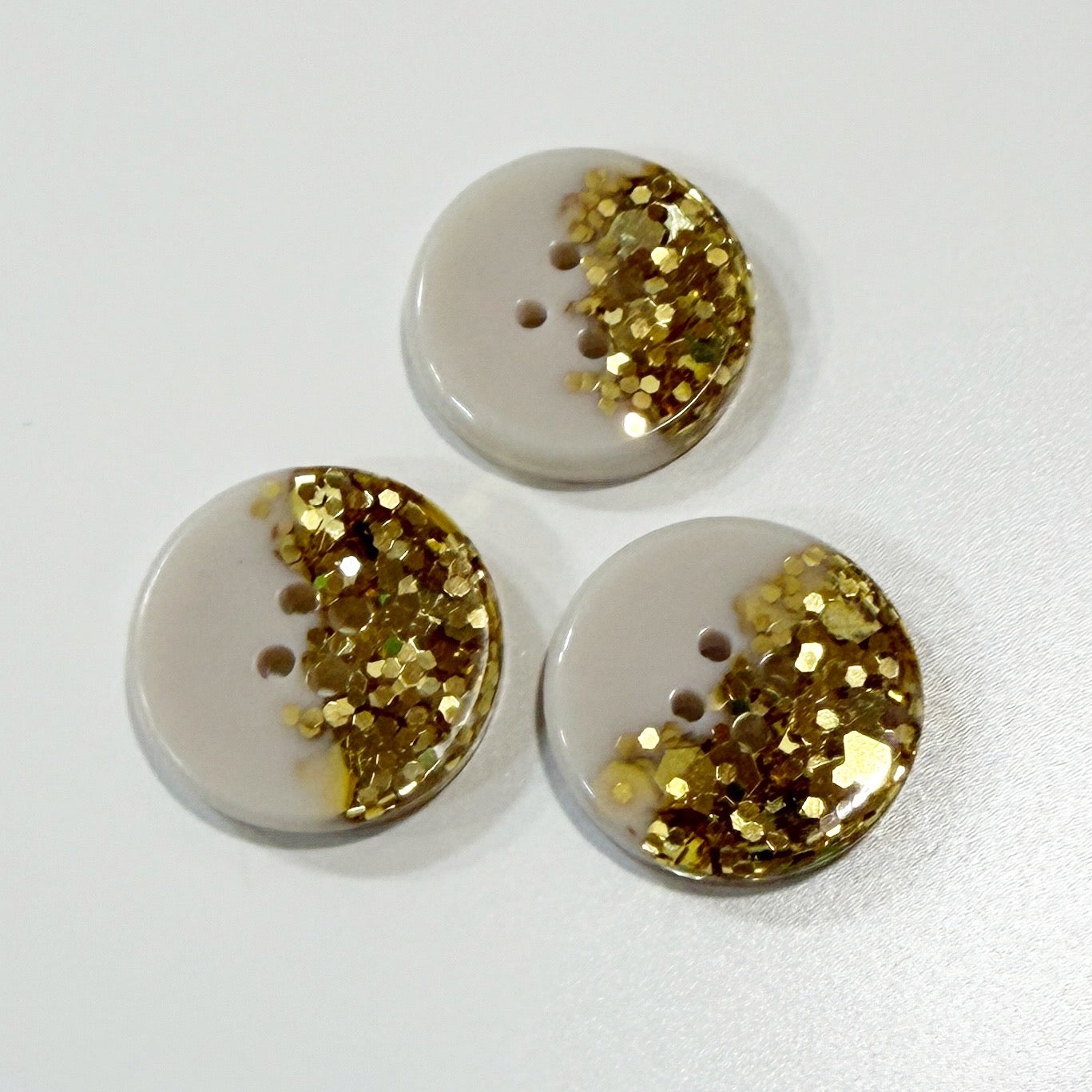 Demi Bougie Buttons